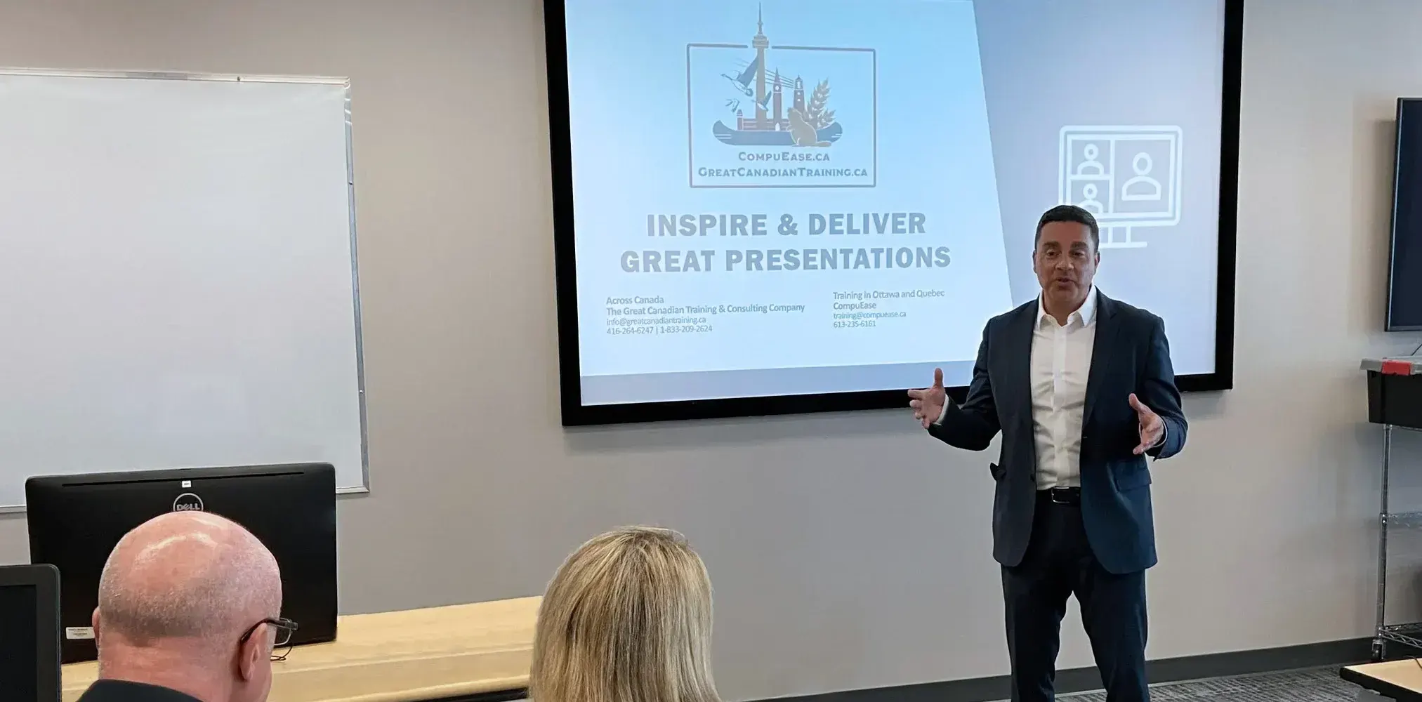 Notre formateur en compétences professionnelles, Joel Silverstone, donne une formation sur Inspirer et livrer des présentations de qualité
